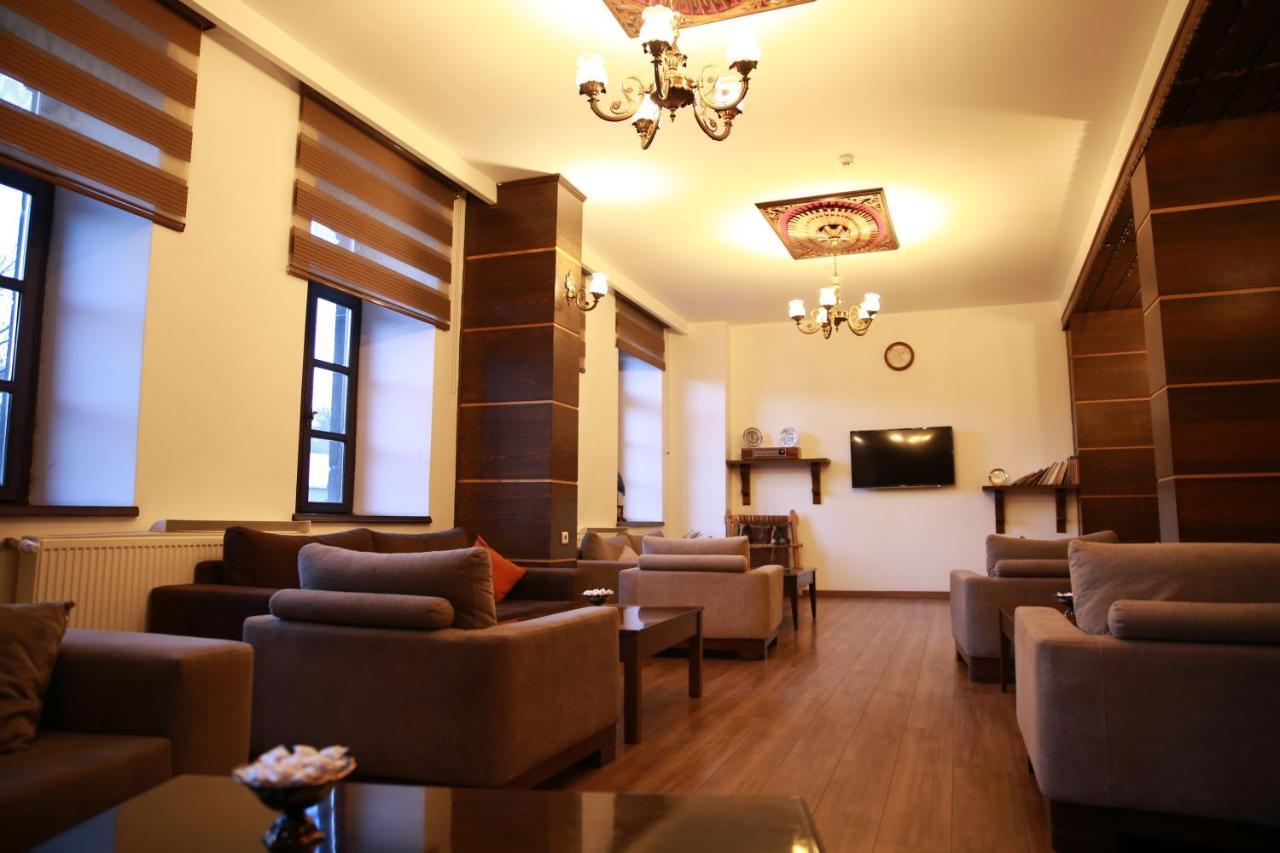Cheltikov Hotel Kars Extérieur photo